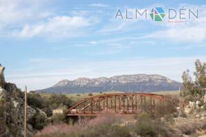 Puente de Hierro de Chillón