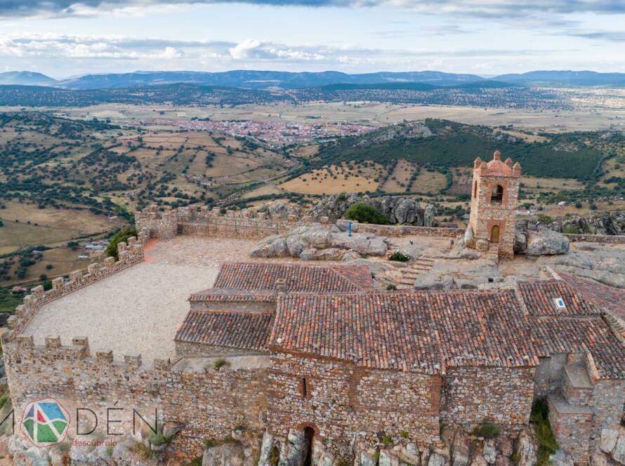 Virgen del Castillo de Chillón