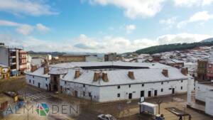 Plaza de Toros de Almadén nevada