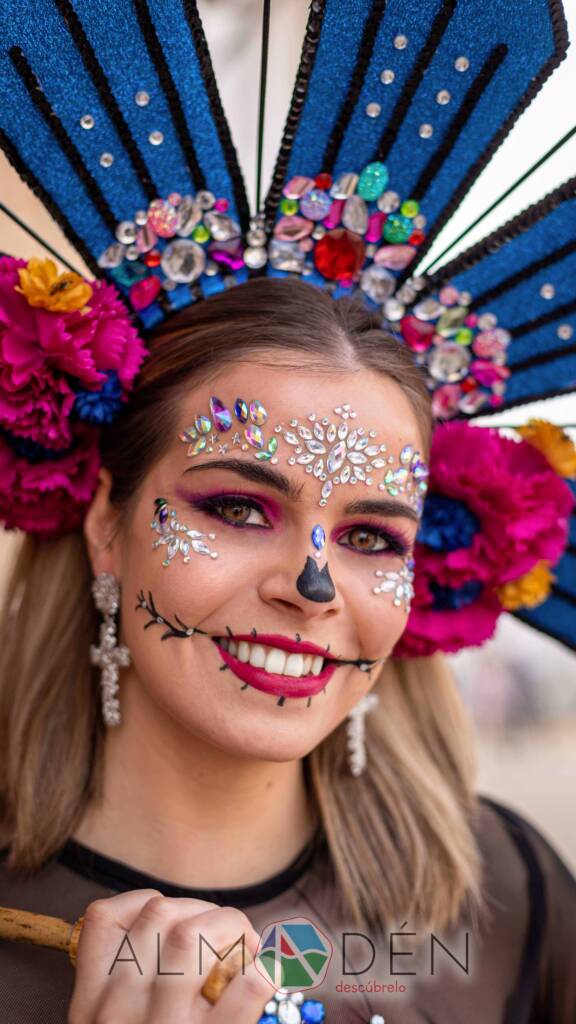 Traje Las Muñecas Carnaval de Almadén 2023 copia