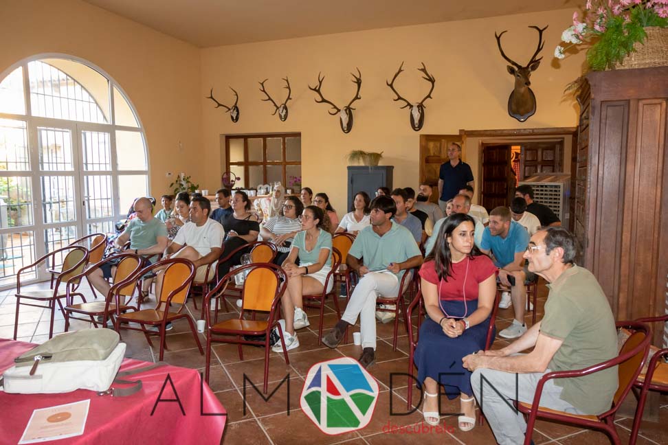 Curso digitalización ganaderos UCLM y Cámara de comercio de Ciudad Real