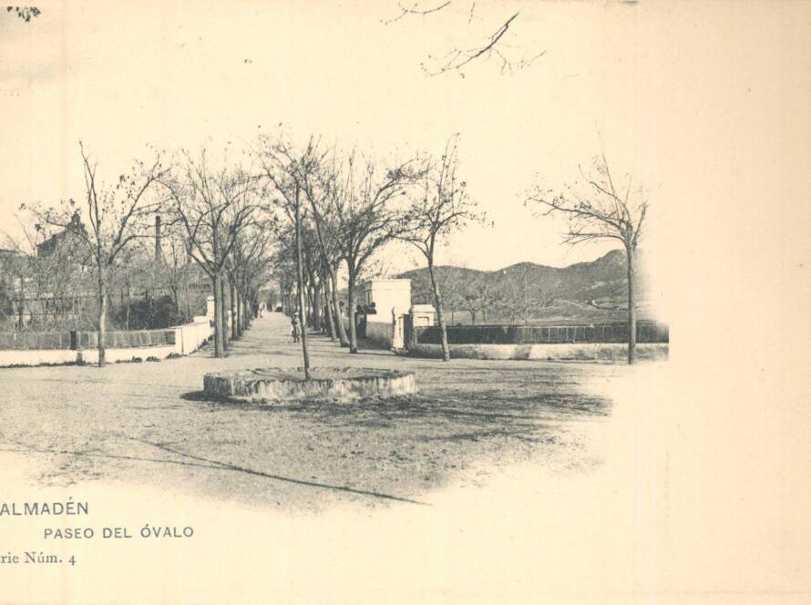 Plazo del Óvalo, Almadén. Datada en 1903