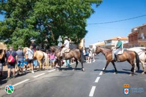 Procesión Virgen del Castillo en Chillón web-42